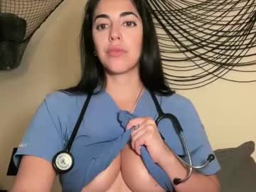 girl
        luxcher22 cam image #6938261