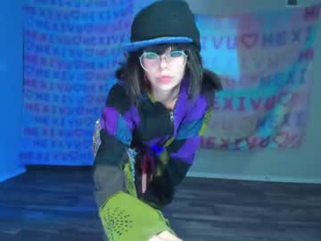 girl
        hexivu cam image #3260651