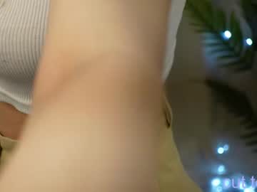 girl
        crazzy__cat cam image #2866415