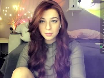 girl
        zoe__0 cam image #2401788