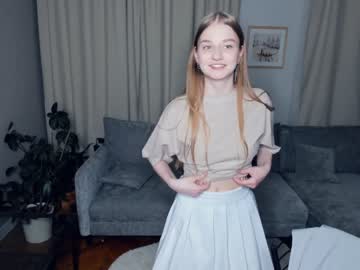girl
        _magic_smile_ cam image #3057002