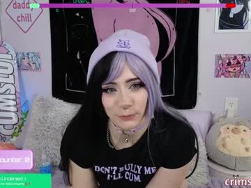 girl
        crimsonkitten cam image #5867088