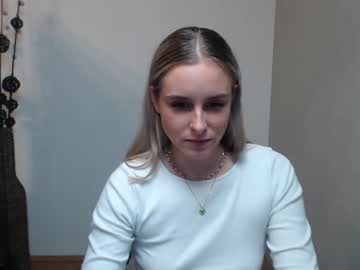 girl
        jessy_mar cam image #1244373