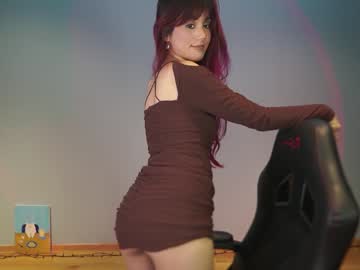 girl
        greeny_mat cam image #5074529
