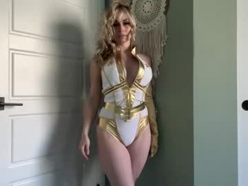 girl
        artoftease cam image #3983667