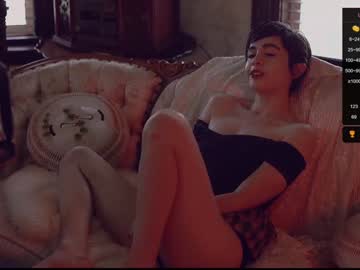 girl
        j_o_a_n cam image #4486110