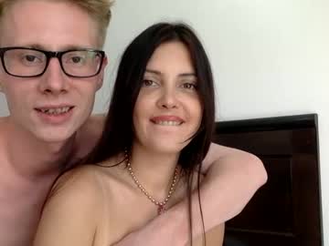 couple
        ivoxxxygen cam image #682712