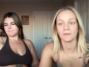 couple
        laineexjade cam image #5463949