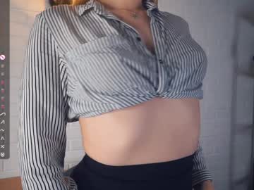 girl
        vibe_house cam image #5398334
