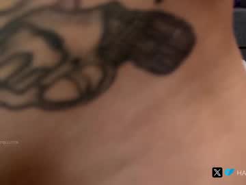 girl
        harliequinnx cam image #6521081