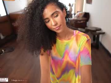 girl
        amnie_ cam image #6273257