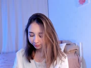 girl
        stephaniesally cam image #2425384