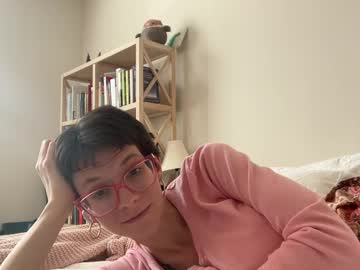 girl
        naomi_reah cam image #6625980