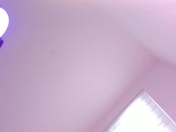 girl
        itsbellax cam image #6659912