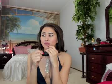 girl
        flower_nicole cam image #6127398
