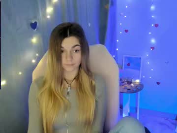 girl
        sweetfoyou cam image #6335978