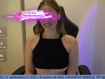 girl
        josyhill cam image #5050657