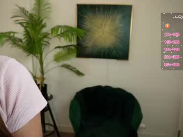 girl
        see_you_babe cam image #6210606