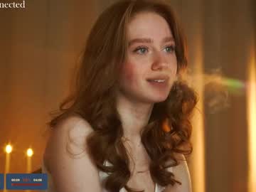 girl
        lizzy_blaze cam image #5800362