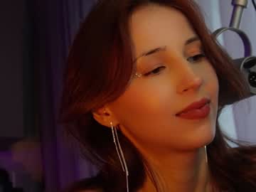 girl
        roseess_ cam image #5954463