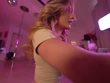 girl
        hannahjames710 cam image #1711042