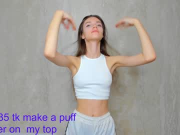 girl
        cutie_ghostie cam image #3508178