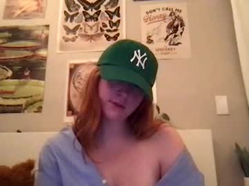 girl
        francescab2023 cam image #20505