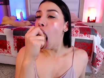 girl
        veronica_garciaa cam image #3054775