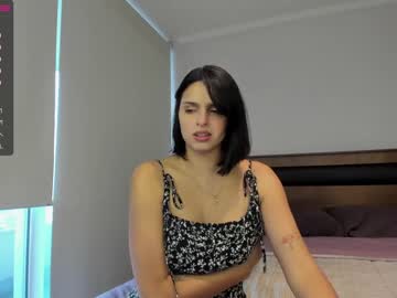 girl
        yourfreakygirl cam image #2058040
