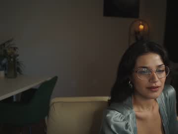 girl
        jadeperez_ cam image #2383309