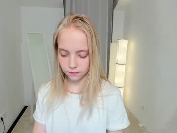 girl
        appr0ved cam image #569334