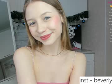 girl
        beverlyvega cam image #534764