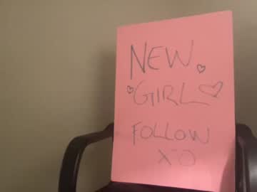 girl
        lolaannie cam image #41009
