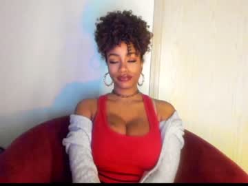 girl
        napudi1 cam image #503085