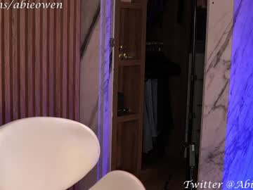 girl
        abie_owen cam image #6736580