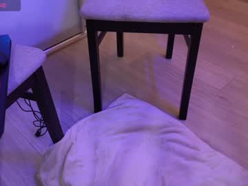 girl
        heavenly_diva653 cam image #5967465
