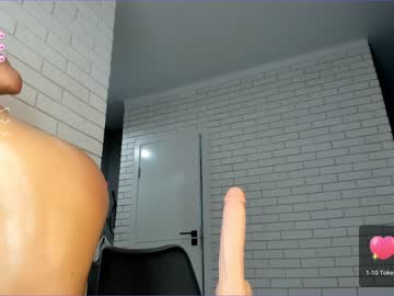 girl
        sweetfox_365 cam image #2435261