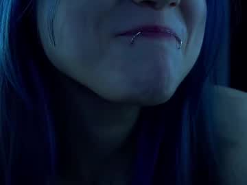 girl
        merciabawden cam image #6688954