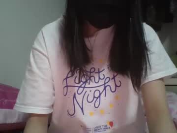 girl
        godempress cam image #4263505