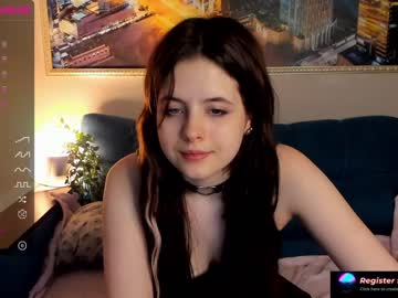 girl
        nessa_more cam image #658712