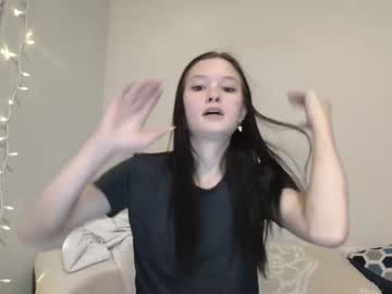 girl
        allyjordannn cam image #2368797