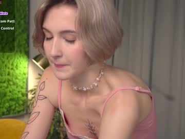 girl
        kisskiss_muah cam image #5203353