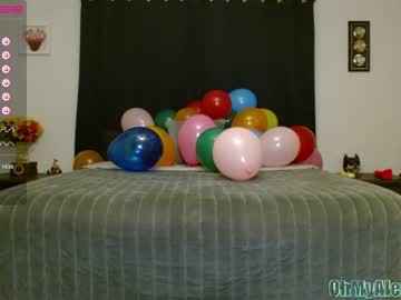 girl
        ohmyalexandria cam image #1371951