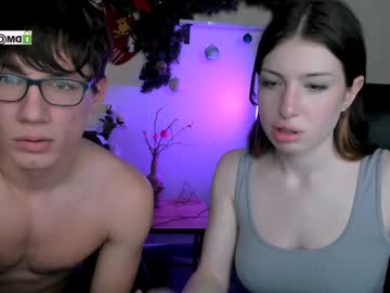 couple
        tony_bonyy cam image #5809001