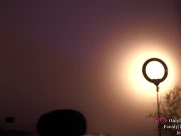 girl
        ms_seductive cam image #1893090