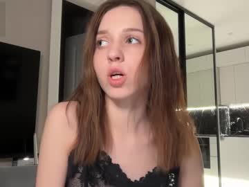 girl
        tadammary cam image #6876778