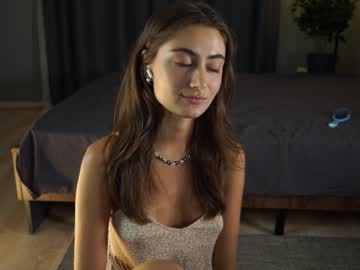girl
        tessarosse_ cam image #2162707
