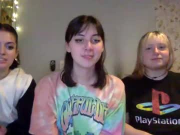 girl
        wallabyxxx cam image #424519