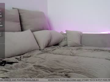 couple
        alicebalij cam image #4094971