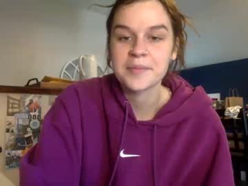 girl
        basicbrunette cam image #2414918